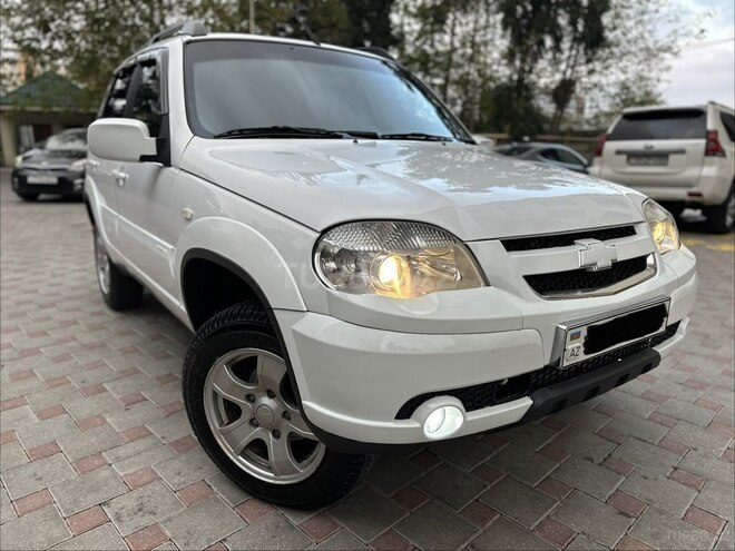 Chevrolet Niva 2011, 150,000 km - 1.7 л - Bakı