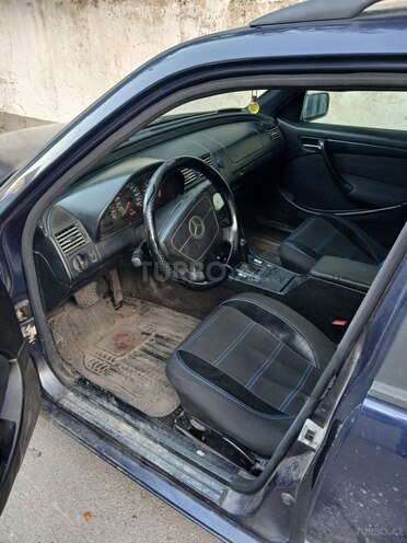 Mercedes C 180 1997, 700,000 km - 1.8 l - Göyçay