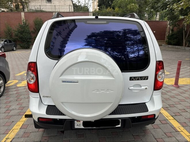 Chevrolet Niva 2011, 150,000 km - 1.7 л - Bakı