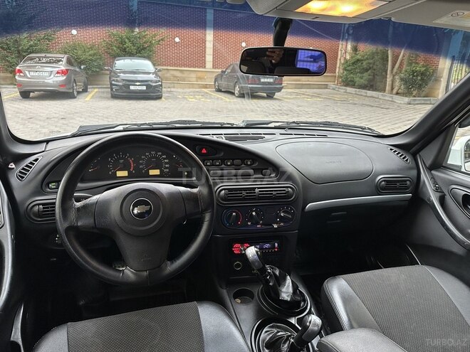 Chevrolet Niva 2011, 150,000 km - 1.7 л - Bakı