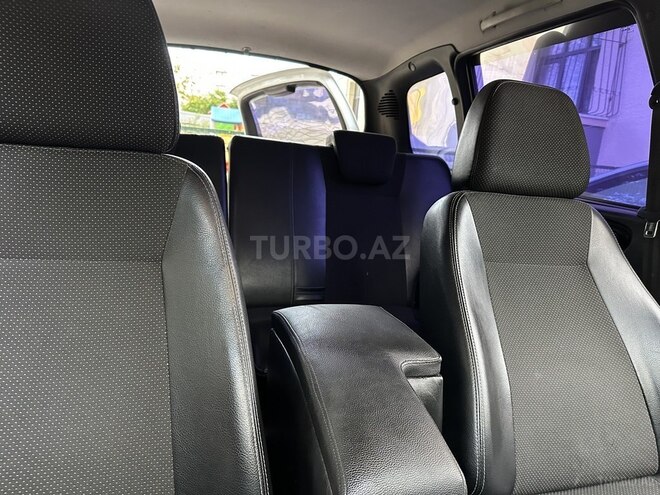 Chevrolet Niva 2011, 150,000 km - 1.7 л - Bakı