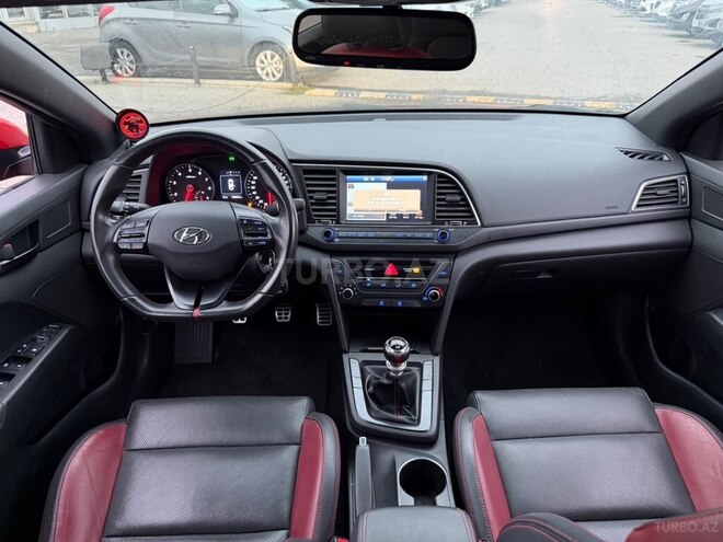 Hyundai Elantra 2017, 146,000 km - 1.6 l - Bakı