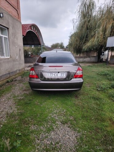 Mercedes E 220 2006, 272,000 km - 2.2 л - Lənkəran