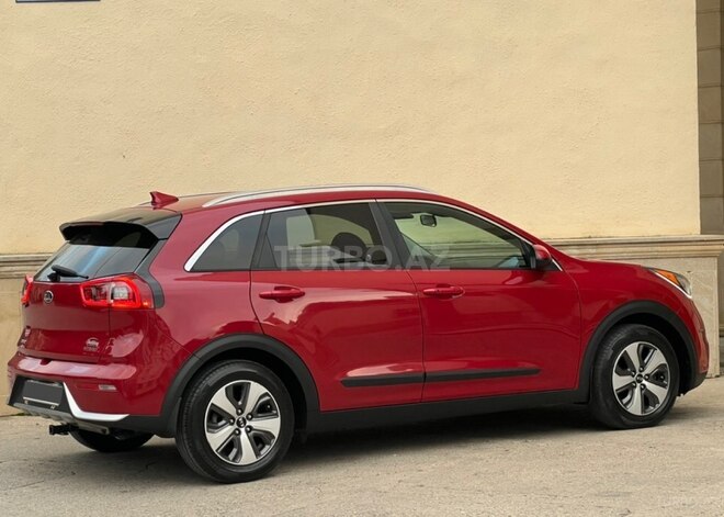 Kia Niro 2017, 170,000 km - 1.6 l - Sumqayıt