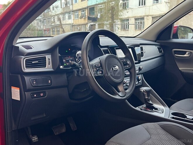 Kia Niro 2017, 170,000 km - 1.6 l - Sumqayıt