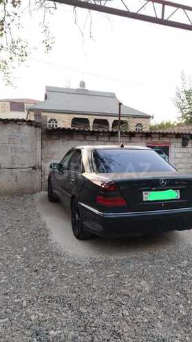 Mercedes C 240 1999, 225,000 km - 2.4 l - Ağcabədi