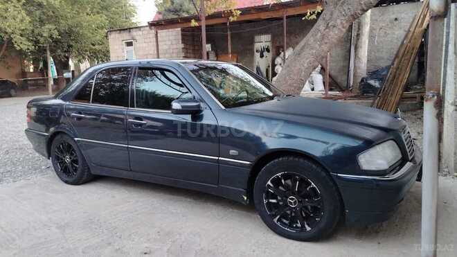 Mercedes C 240 1999, 225,000 km - 2.4 l - Ağcabədi