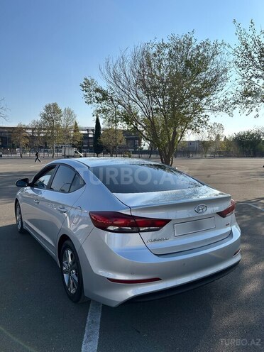 Hyundai Elantra 2016, 220,000 km - 1.6 l - Gəncə