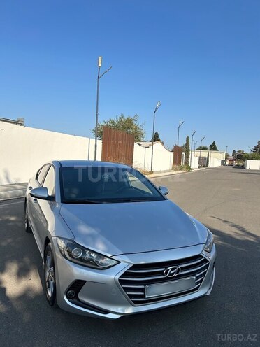 Hyundai Elantra 2016, 220,000 km - 1.6 l - Gəncə