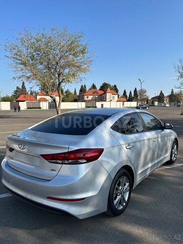 Hyundai Elantra 2016, 220,000 km - 1.6 l - Gəncə
