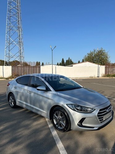 Hyundai Elantra 2016, 220,000 km - 1.6 l - Gəncə