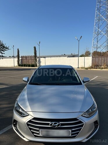 Hyundai Elantra 2016, 220,000 km - 1.6 l - Gəncə