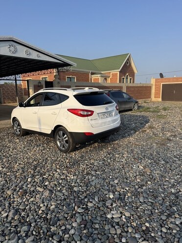 Hyundai Tucson 2014, 257,800 km - 2.0 л - Neftçala