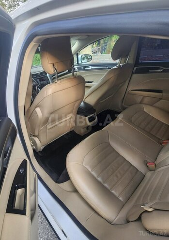 Ford Fusion (North America) 2015, 250,000 km - 1.5 l - Şamaxı