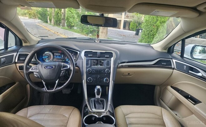 Ford Fusion (North America) 2015, 250,000 km - 1.5 l - Şamaxı