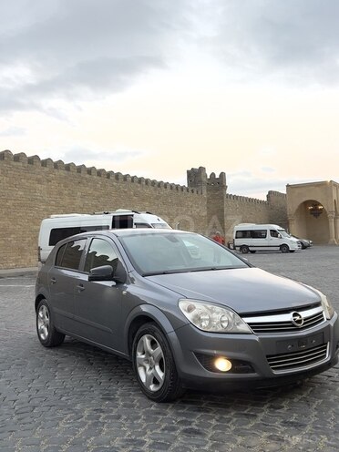 Opel Astra 2007, 272,000 km - 1.3 l - Bakı