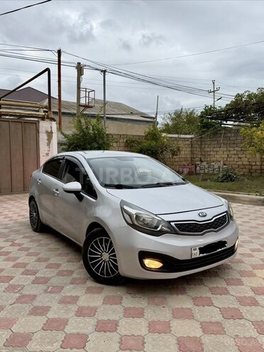 Kia Rio 2014, 237,000 km - 1.4 l - Sumqayıt
