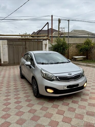 Kia Rio 2014, 237,000 km - 1.4 l - Sumqayıt