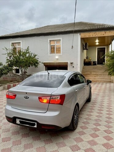 Kia Rio 2014, 237,000 km - 1.4 l - Sumqayıt