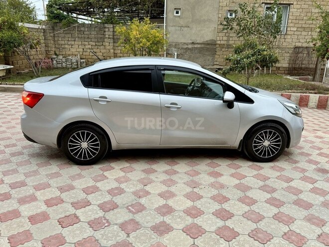 Kia Rio 2014, 237,000 km - 1.4 l - Sumqayıt