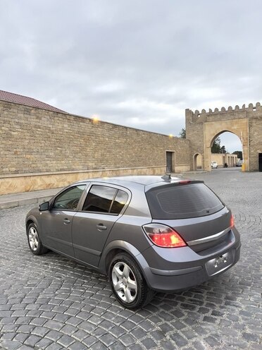 Opel Astra 2007, 272,000 km - 1.3 l - Bakı