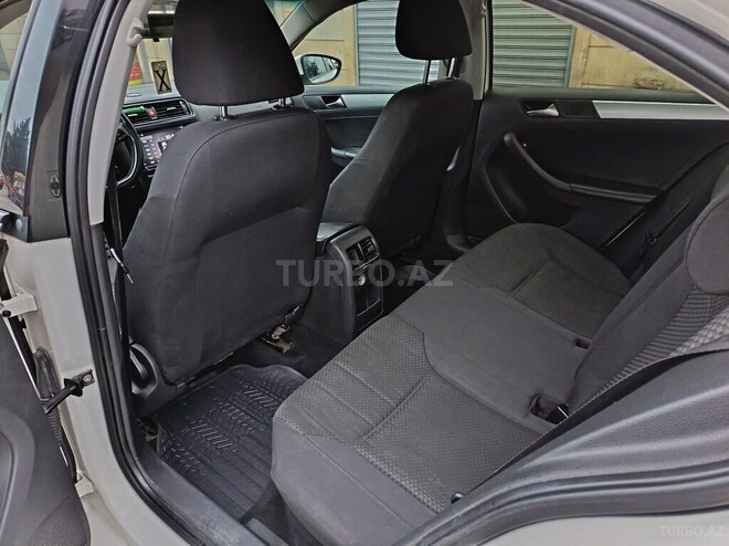 Volkswagen Jetta 2013, 230,000 km - 2.0 l - Sumqayıt