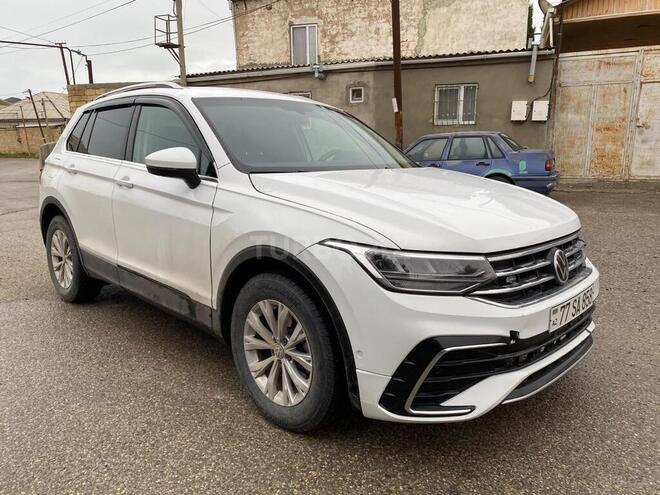 Volkswagen Tiguan 2021, 98,900 km - 1.4 l - Bakı