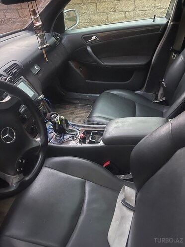 Mercedes C 240 2002, 375,000 km - 2.6 л - Bakı