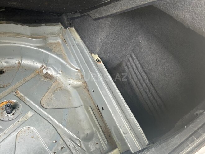 Mercedes E 200 1997, 280,000 km - 2.0 l - Mingəçevir
