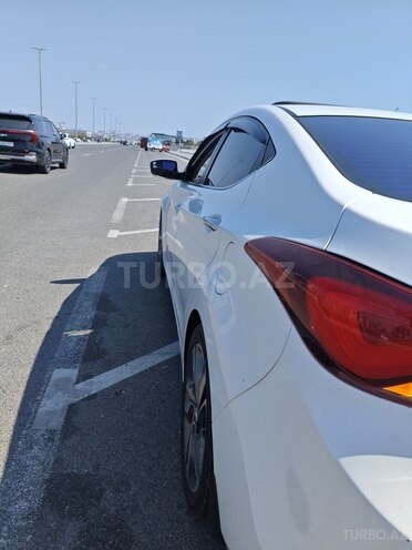 Hyundai Elantra 2015, 163,294 km - 1.8 l - Sumqayıt