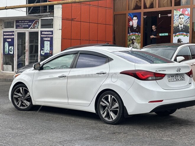 Hyundai Elantra 2015, 163,294 km - 1.8 l - Sumqayıt