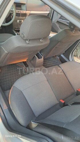 Opel Astra 2006, 287,000 km - 1.3 l - Balakən