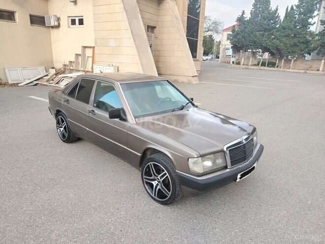 Mercedes 190 1990, 320,000 km - 2.0 l - Bakı