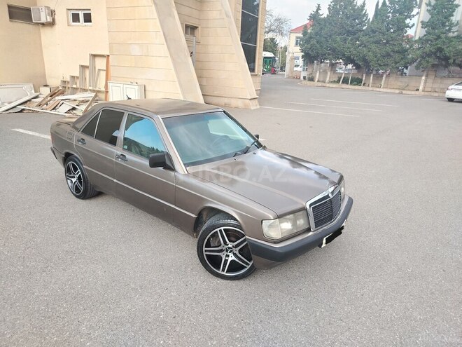 Mercedes 190 1990, 320,000 km - 2.0 l - Bakı