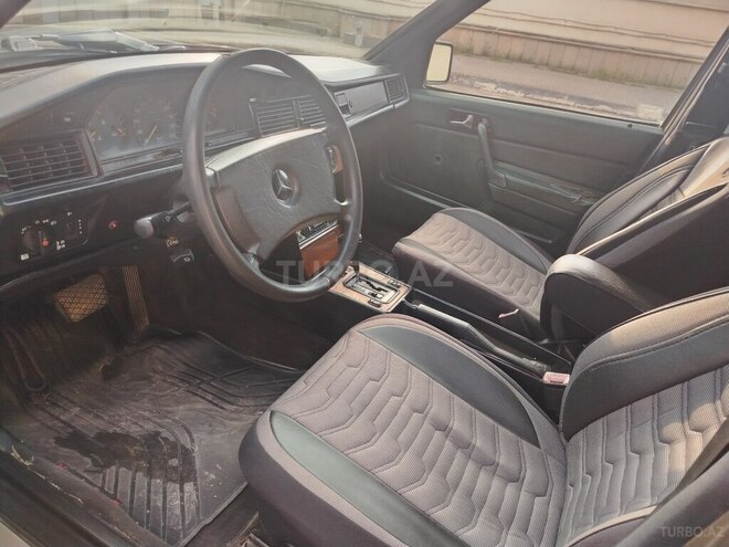 Mercedes 190 1990, 320,000 km - 2.0 l - Bakı