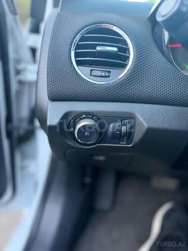 Chevrolet Cruze 2015, 223,956 km - 1.4 l - Gəncə