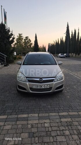 Opel Astra 2006, 287,000 km - 1.3 l - Balakən