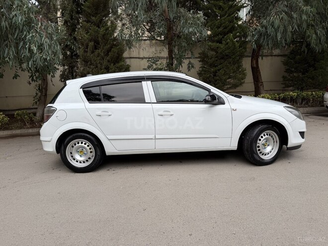 Opel Astra 2008, 298,000 km - 1.4 l - Bakı