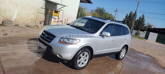 Hyundai Santa Fe 2009, 230,000 km - 2.0 l - Saatlı