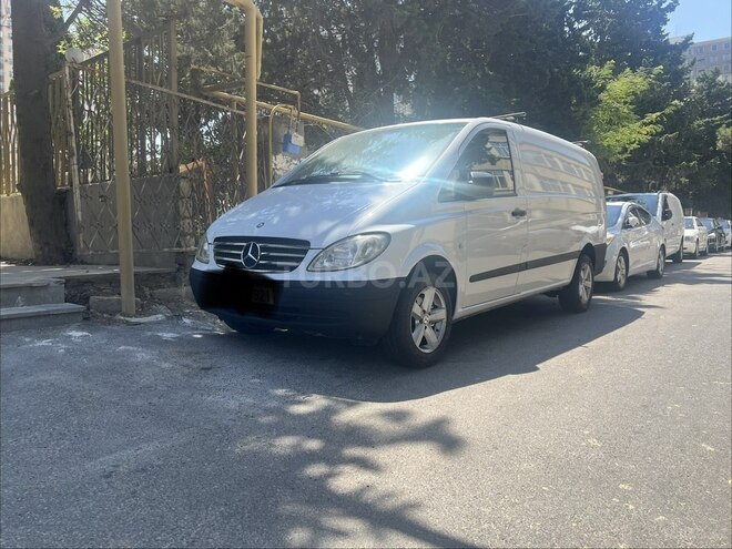 Mercedes Vito 2009, 333,000 km - 2.2 l - Bakı