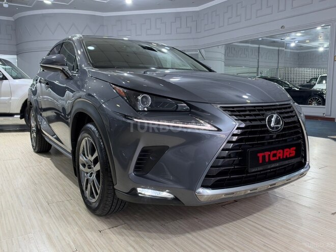 Lexus NX 300 2019, 32,600 km - 2.0 l - Bakı