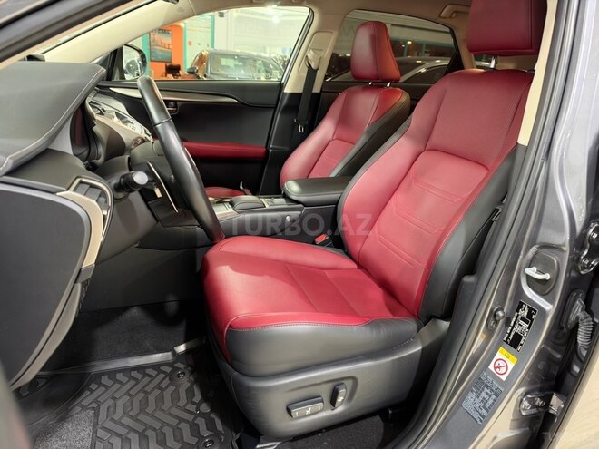 Lexus NX 300 2019, 32,600 km - 2.0 l - Bakı