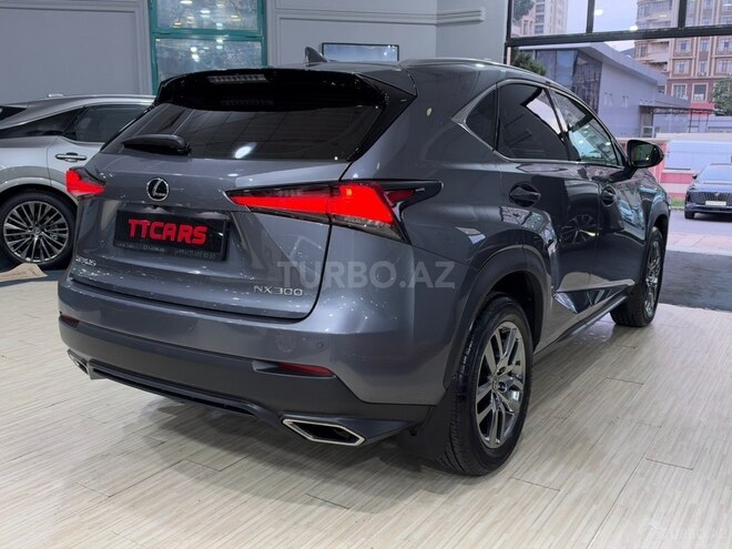 Lexus NX 300 2019, 32,600 km - 2.0 l - Bakı