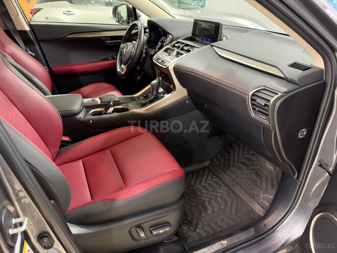 Lexus NX 300 2019, 32,600 km - 2.0 l - Bakı