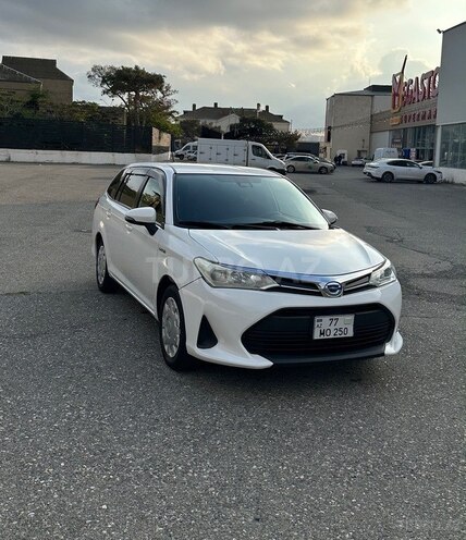 Toyota Corolla Fielder 2018, 216,000 km - 1.5 l - Bakı