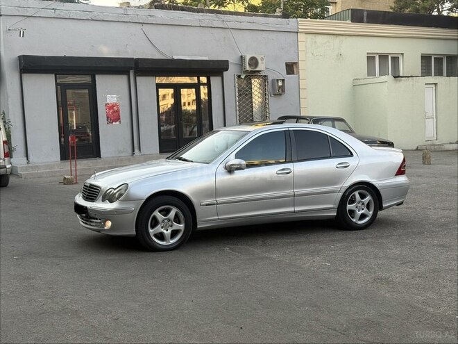 Mercedes C 200 2001, 245,450 km - 2.0 л - Bakı