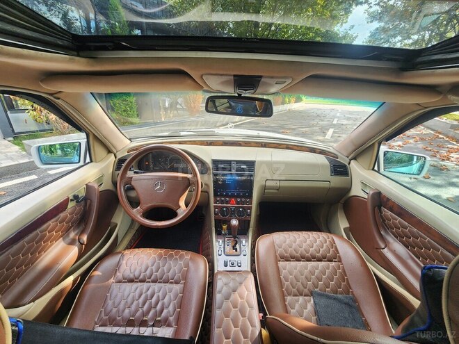 Mercedes C 230 1998, 298,000 km - 2.3 l - Şamaxı