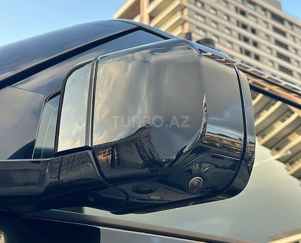 Land Rover Defender 2022, 49,000 km - 2.0 л - Bakı