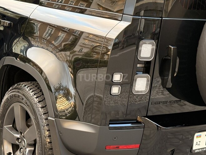 Land Rover Defender 2022, 49,000 km - 2.0 л - Bakı