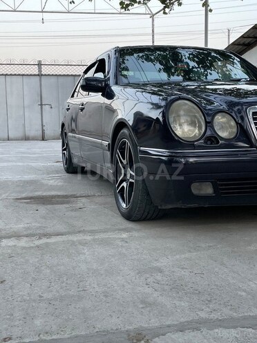 Mercedes E 240 1998, 410,312 km - 2.4 l - Kürdəmir